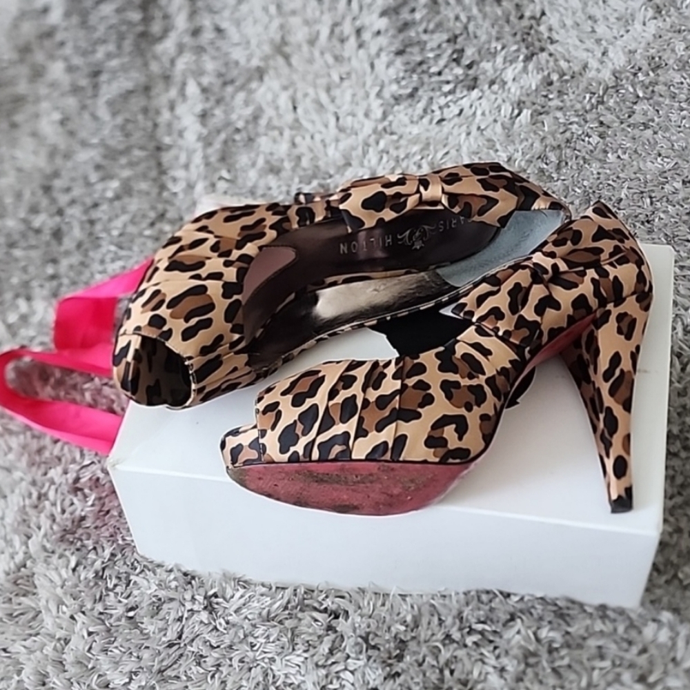Heels - Picture 2 of 4